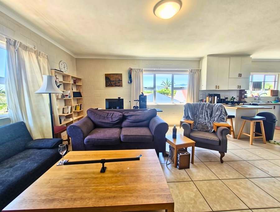To Let 2 Bedroom Property for Rent in Bothasig Western Cape